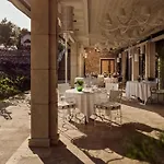 The Danai 5* نيكيتي