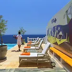 The Danai نيكيتي
