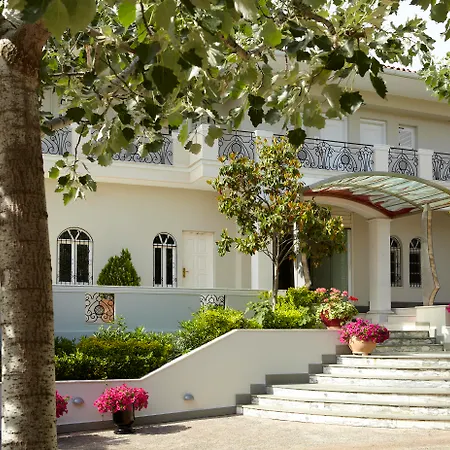 Курортный комплекс The Danai 5*