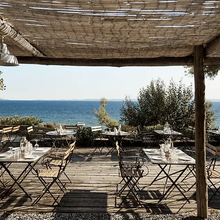 Курортный комплекс The Danai 5*