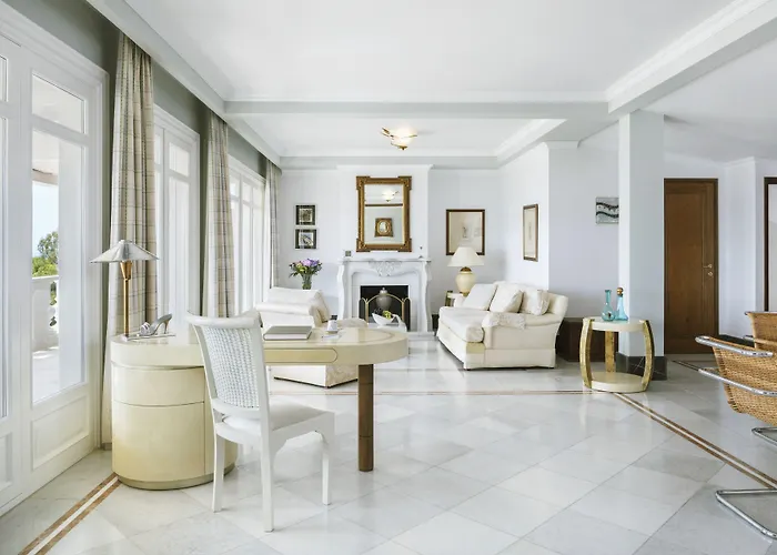 Resort The Danai 5*